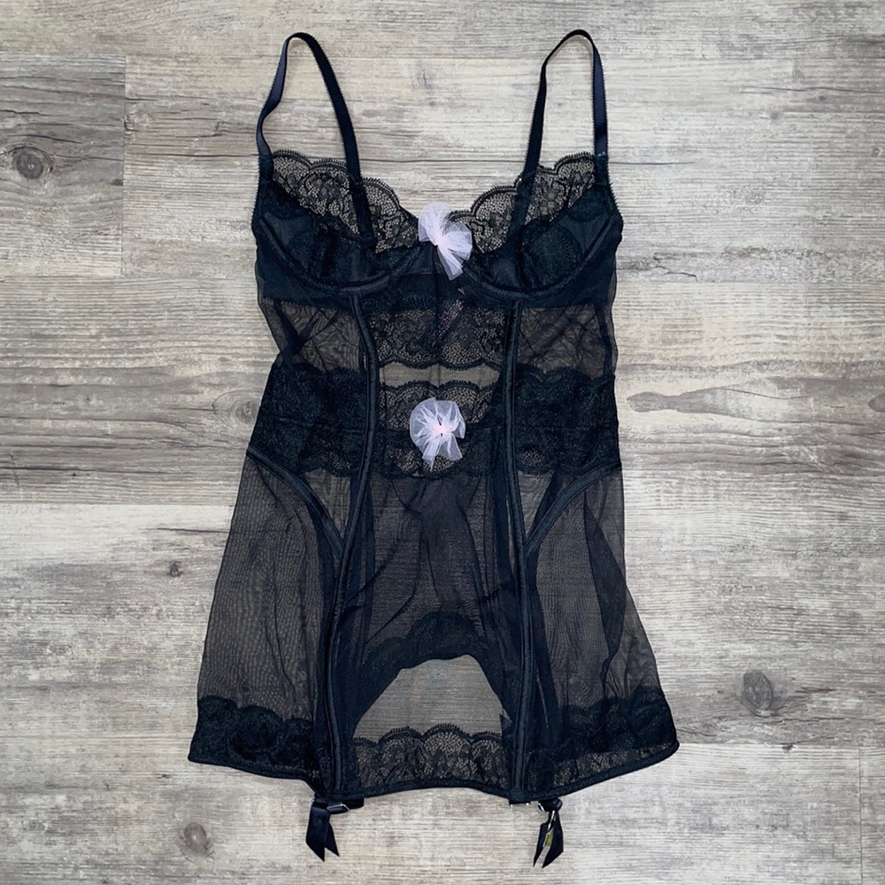 Victoria’s Secret Black Lace Chemise Nightie Lingerie with Garter Clips
